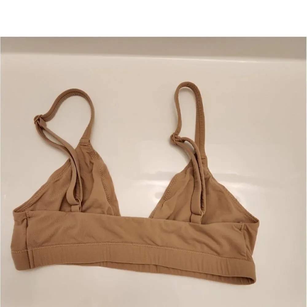 NWT SKIMS Fits Everybody Triangle Bralette - Size Small